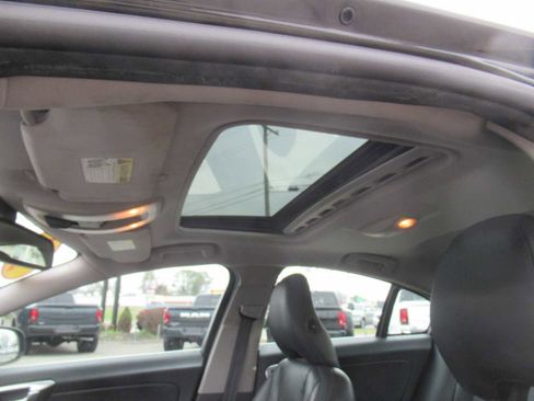 Used 2014 Volvo S60 T5 image 32