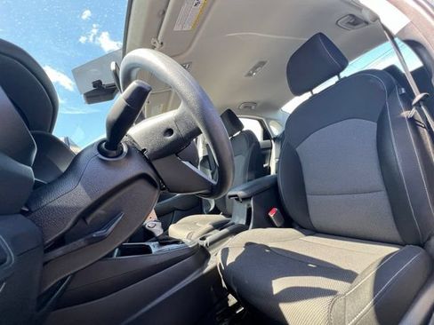 Certified 2023 Kia Forte LXS w/ LXS Technology Package FWD image 18