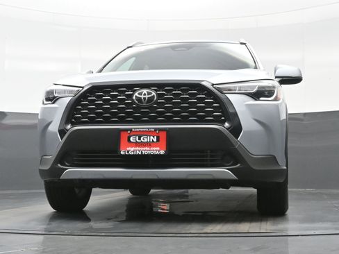 Used 2024 Toyota Corolla Cross LE image 26