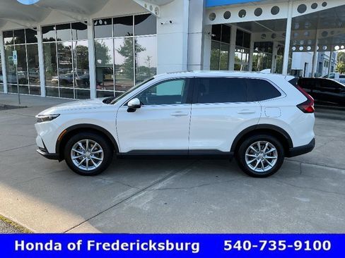 Used 2026 Honda CR-V EX image 2