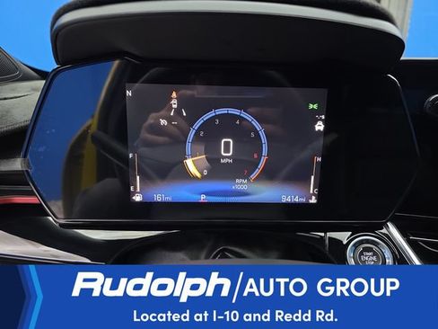 Used 2025 Chevrolet Trax RS w/ Sunroof Package FWD image 18