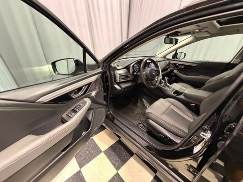 Certified 2024 Subaru Outback Onyx Edition XT AWD/4WD image 13