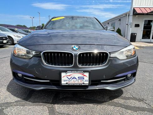 Used 2016 BMW 328i xDrive Sedan AWD/4WD image 2