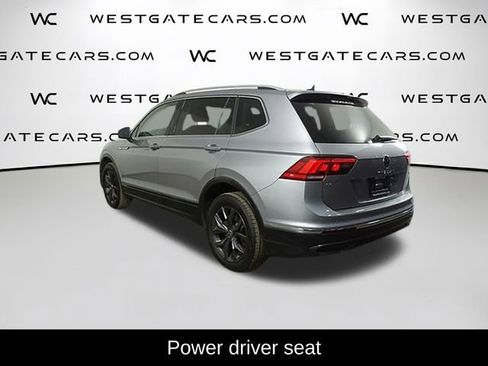 Used 2024 Volkswagen Tiguan SE image 5