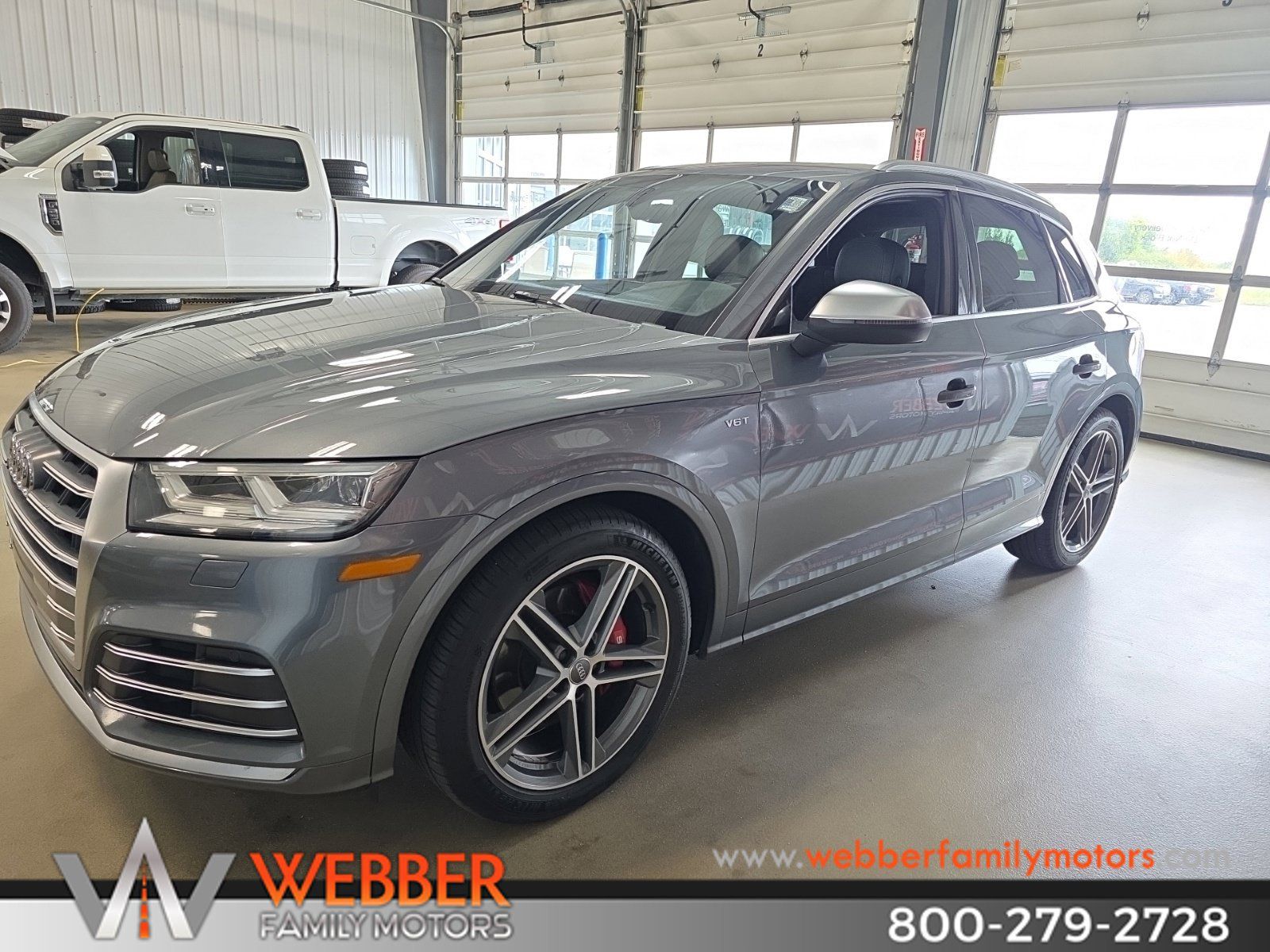 Used 2018 Audi SQ5 Premium Plus w/ S Sport Package AWD/4WD image 3