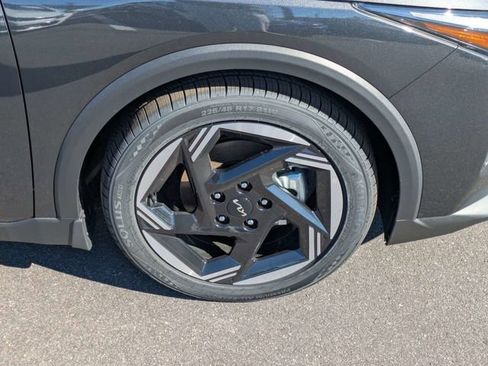 New 2025 Kia K4 EX image 10