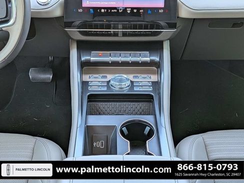 Certified 2024 Lincoln Nautilus Reserve w/ Equipment Group 202A AWD/4WD image 19