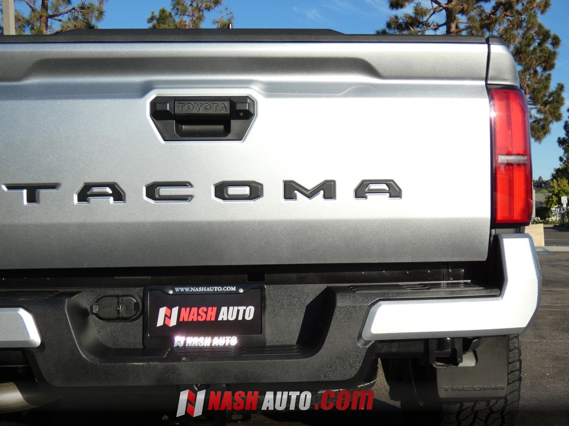 Used 2026 Toyota Tacoma TRD Sport RWD image 8