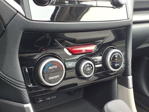 Used 2023 Subaru Forester Premium image 22