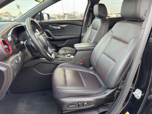 Used 2025 Chevrolet Blazer RS FWD image 23