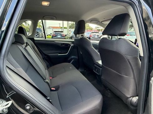 Used 2023 Toyota RAV4 LE FWD image 18