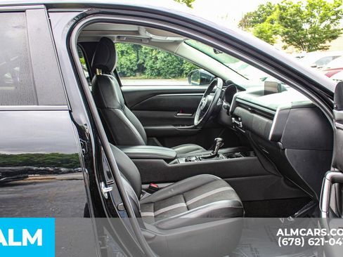 Used 2025 MAZDA CX-50 AWD 2.5 S w/ Premium Package image 18