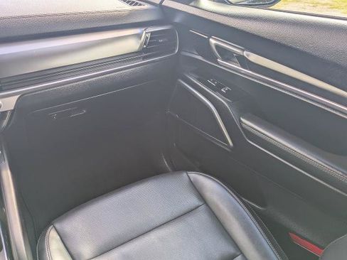 Used 2025 Kia Telluride S FWD image 18
