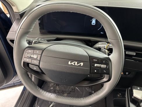 New 2025 Kia EV6 Wind image 22