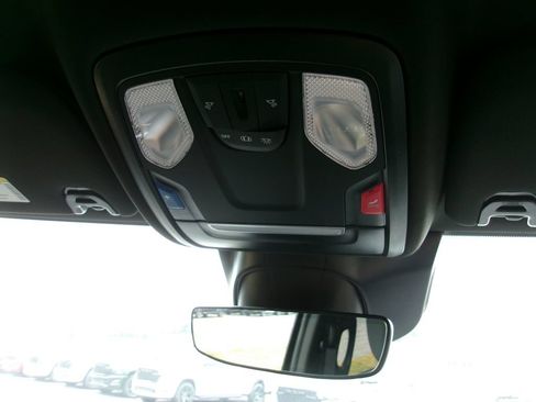 Certified 2025 RAM 2500 Big Horn AWD/4WD image 19