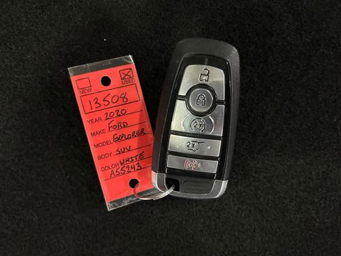 Used 2020 Ford Explorer Limited image 44