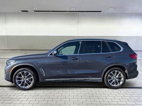 Used 2019 BMW X5 xDrive40i w/ Convenience Package image 2