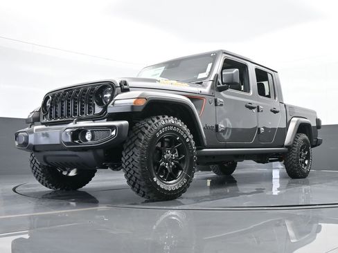 Used 2024 Jeep Gladiator Sport image 43