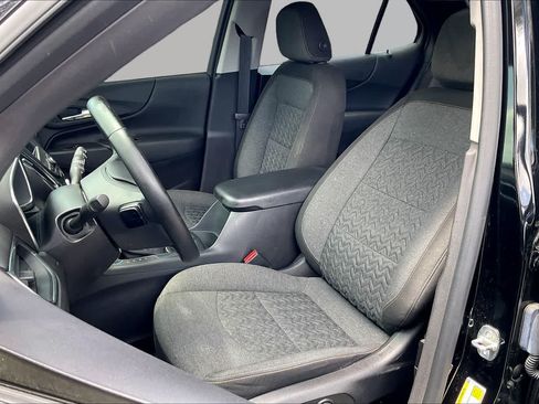 Used 2024 Chevrolet Equinox LT w/ LPO, Floor Liner Package FWD image 24