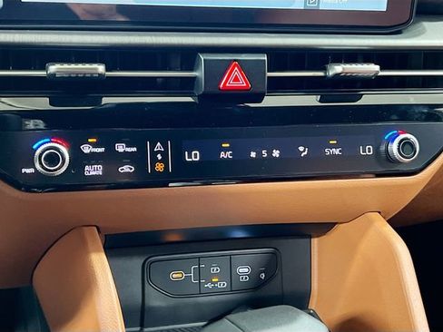 New 2026 Kia Sportage X-Line image 16