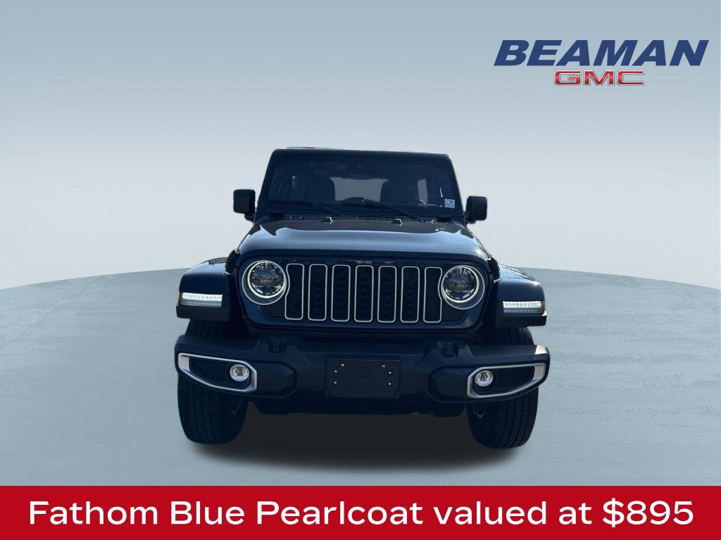 Used 2025 Jeep Wrangler Unlimited Sahara AWD/4WD image 2
