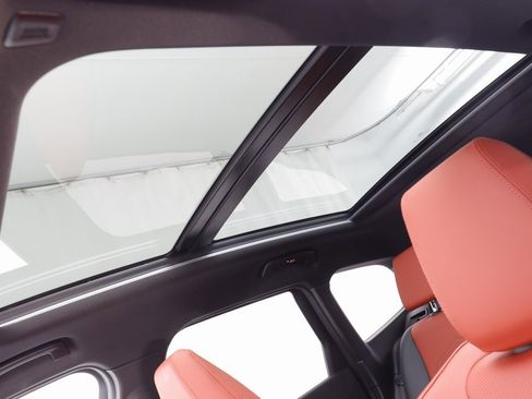 Certified 2025 BMW X1 xDrive28i w/ Technology Package image 13