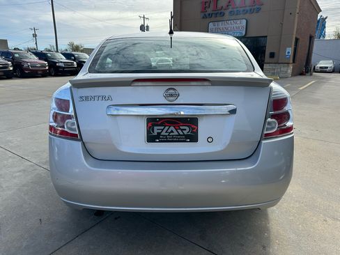Used 2011 Nissan Sentra 2.0 S image 6