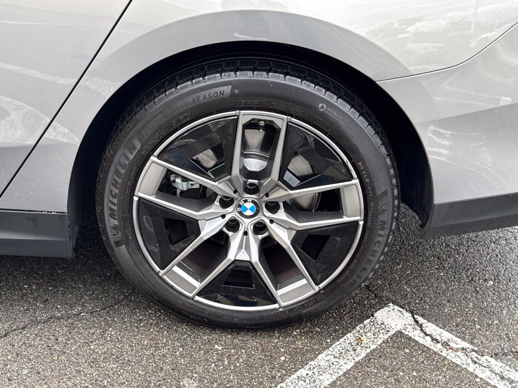 Used 2026 BMW 530i w/ Premium Package RWD image 14