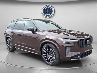 New 2026 Volvo XC90 B6 Ultra w/ Lounge Package