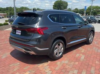 Used 2023 Hyundai Santa Fe SEL w/ Premium Package FWD video 2