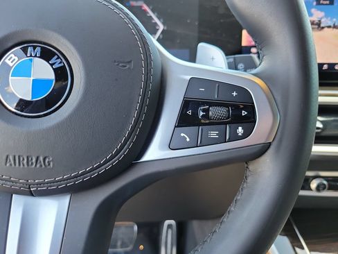 Used 2024 BMW X5 sDrive40i w/ M Sport Package RWD image 25