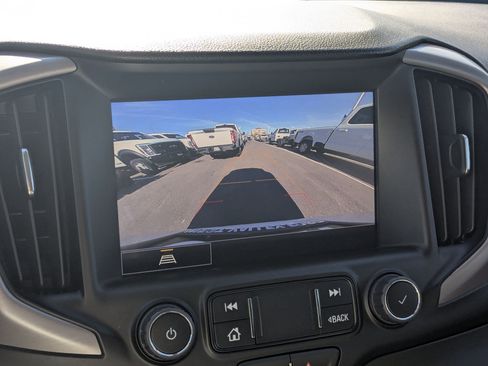 Used 2023 GMC Terrain AT4 image 23