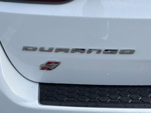 Used 2018 Dodge Durango SRT w/ SRT Interior Appearance Group image 40