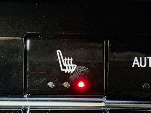 New 2026 Chevrolet Equinox LT w/ Convenience Package II image 19