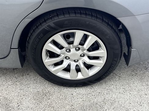 Used 2015 Nissan Altima 2.5 S w/ Power Driver Seat Package image 38