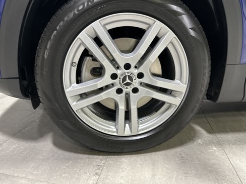 Certified 2023 Mercedes-Benz GLB 250 4MATIC image 11