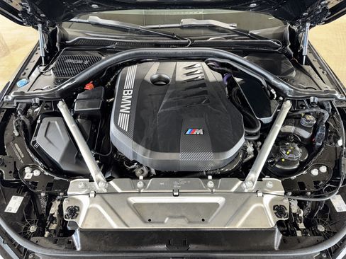 Used 2025 BMW M440i RWD image 35