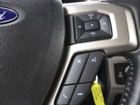 Used 2022 Ford F250 Lariat w/ Chrome Package AWD/4WD image 16
