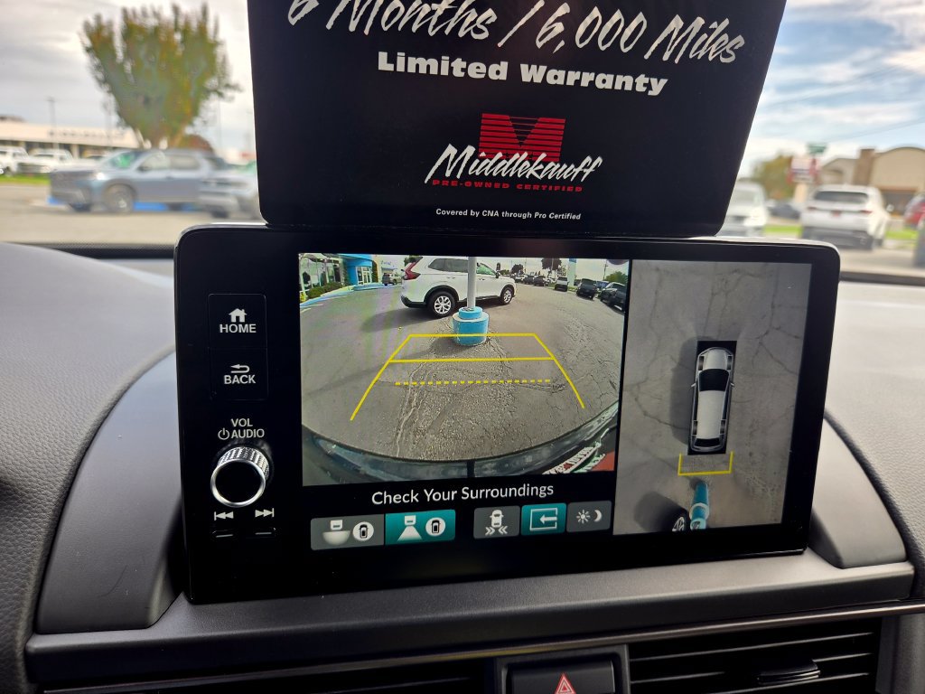 Used 2025 Honda Pilot TrailSport image 39