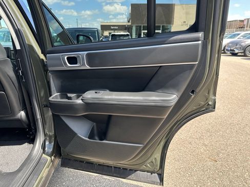 Used 2025 Hyundai Santa Fe SEL AWD/4WD image 35