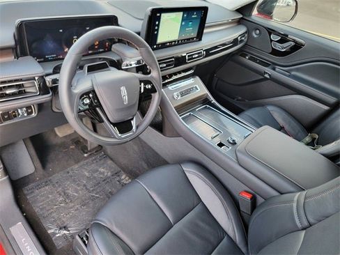 New 2025 Lincoln Aviator Reserve w/ Jet Appearance Package image 18