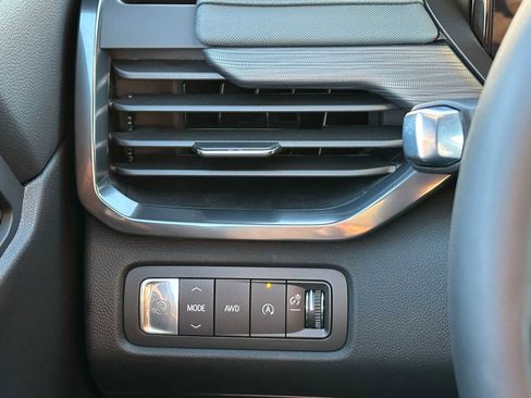 New 2026 GMC Acadia AT4 w/ LPO, Floor Liner Package image 34