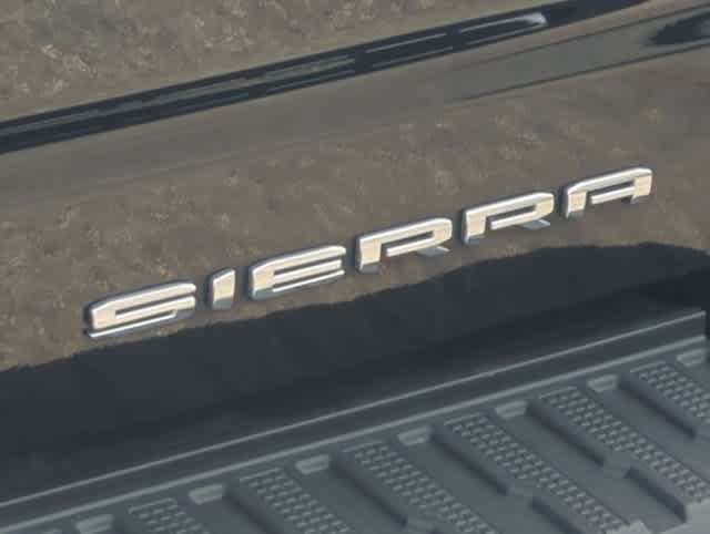 Used 2022 GMC Sierra 1500 Denali AWD/4WD image 13