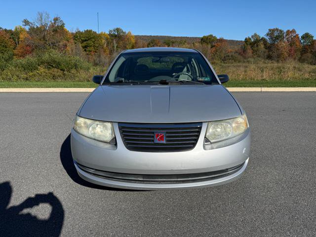 Used 2005 Saturn ION Level 2 w/ Power Pkg FWD image 2