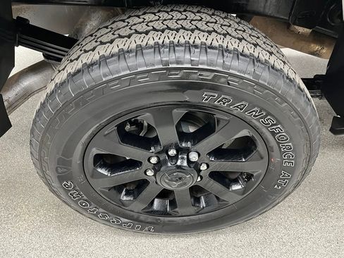Used 2025 RAM 3500 Laramie AWD/4WD image 16