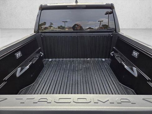 Certified 2025 Toyota Tacoma SR5 image 6