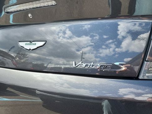 Used 2012 Aston Martin V8 Vantage S RWD image 15