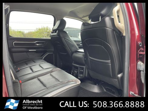 Used 2019 RAM 1500 Laramie AWD/4WD image 17