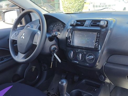 Used 2018 Mitsubishi Mirage ES image 29