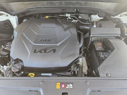 Certified 2024 Kia Telluride EX X-Line AWD/4WD image 32